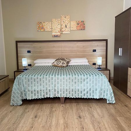 B&B Duomo Pizzo Aparthotel 外观 照片